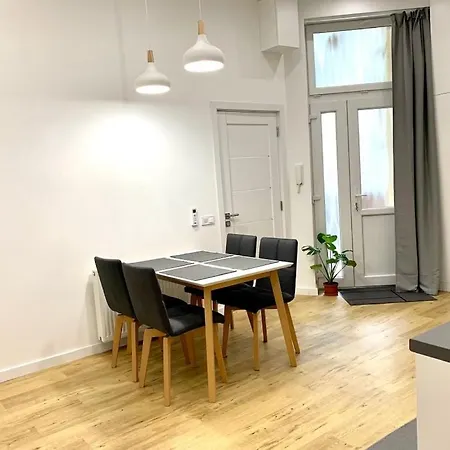Colton Paulay Appartement