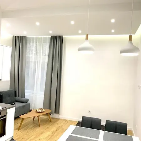 Colton Paulay Appartement