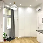 Colton Paulay Apartamento